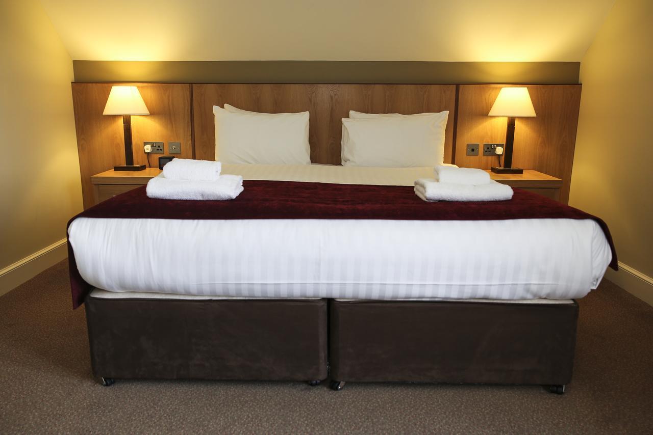 Lodge At Lough Erne Enniskillen Exteriör bild